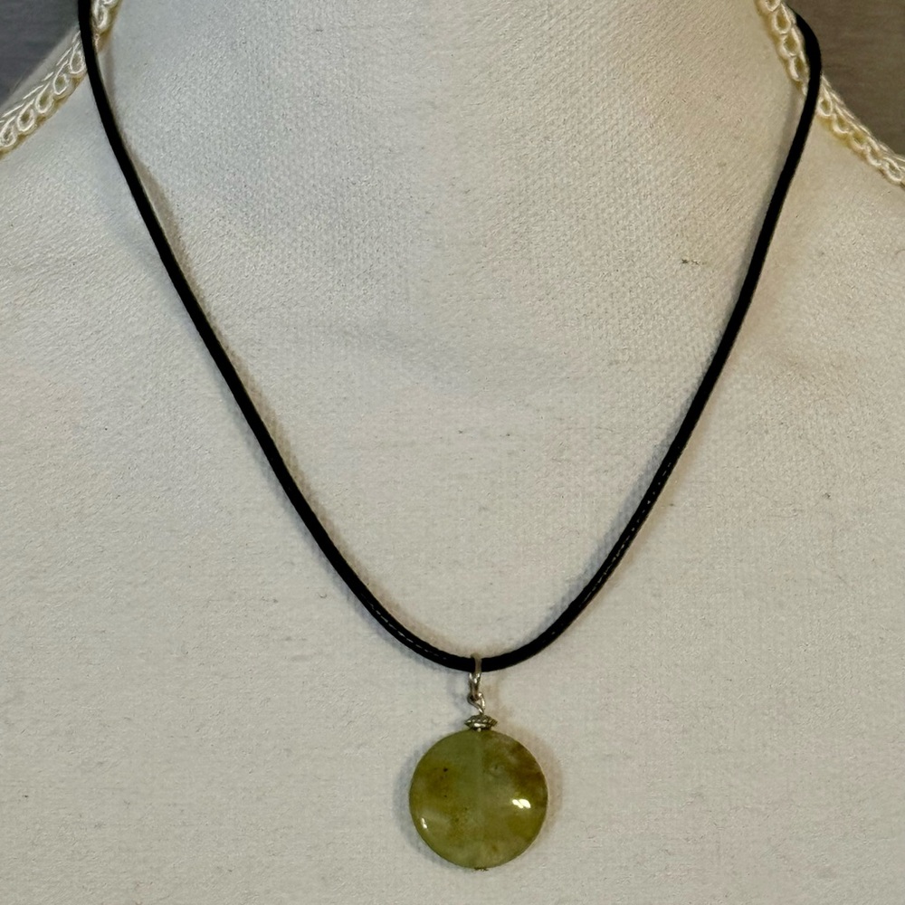 Beautiful green stone necklace.